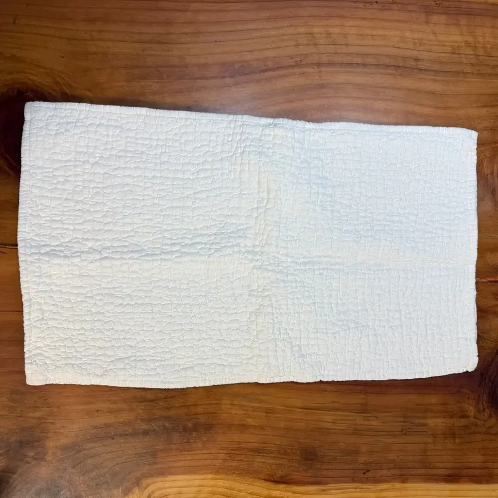 Restoration Hardware Pillow Sham LOT OF 2 Linen Quilted Rectangular King W4-30
